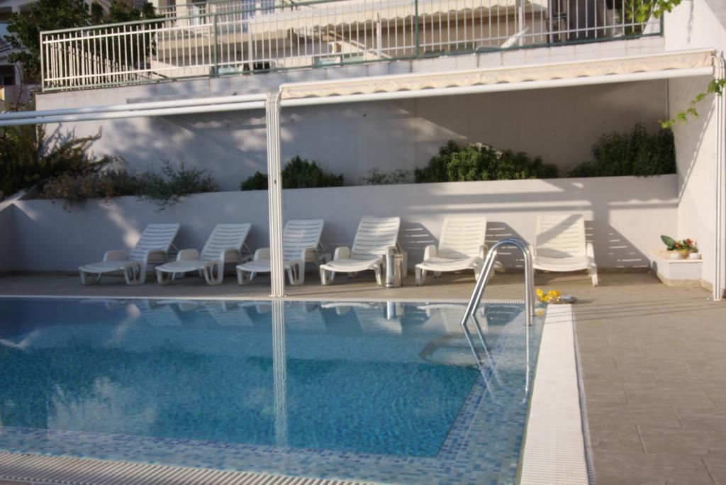 Mimice Bay Apartments Екстериор снимка