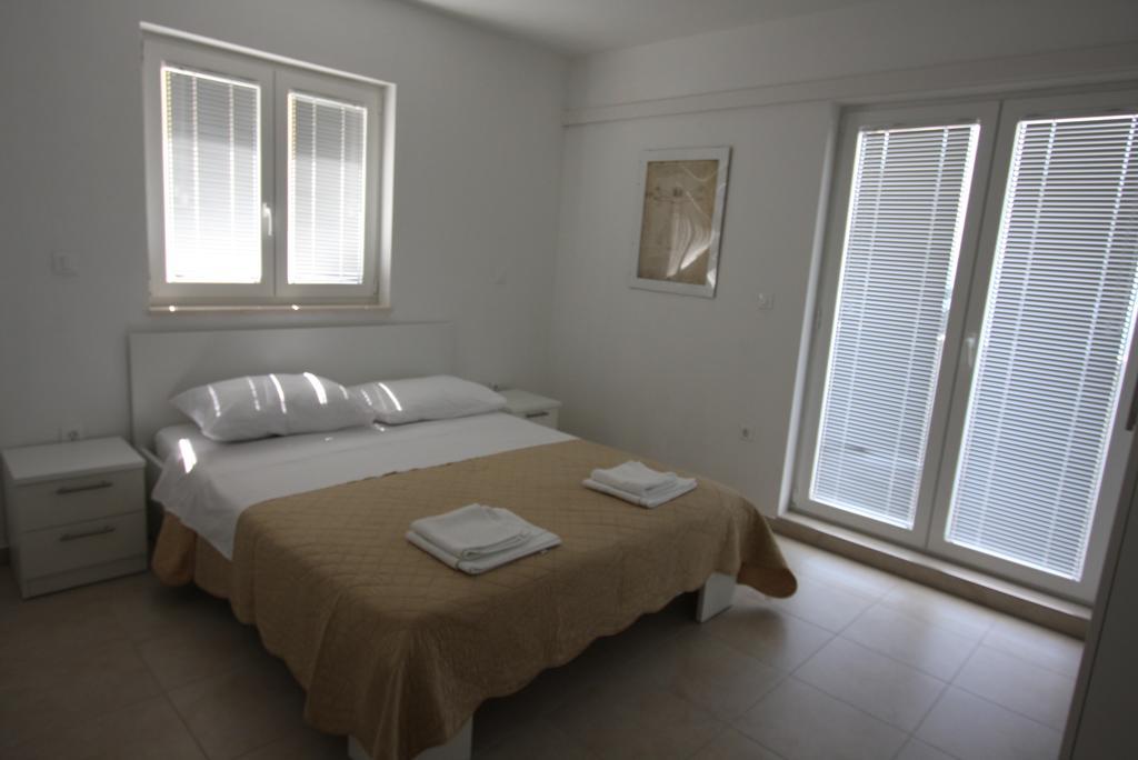 Mimice Bay Apartments Екстериор снимка