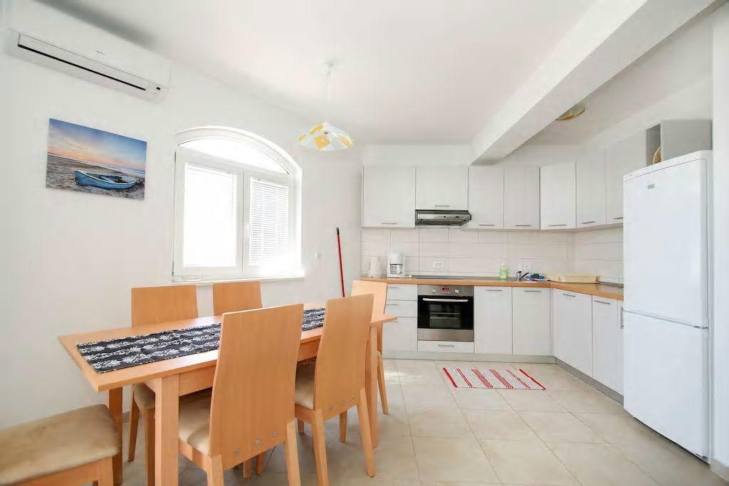 Mimice Bay Apartments Екстериор снимка